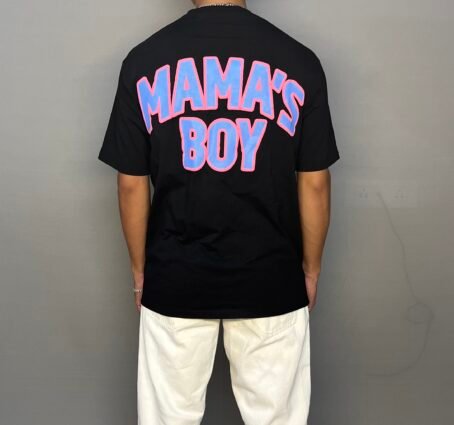 BLACK MAMA'S BOY T-SHIRT